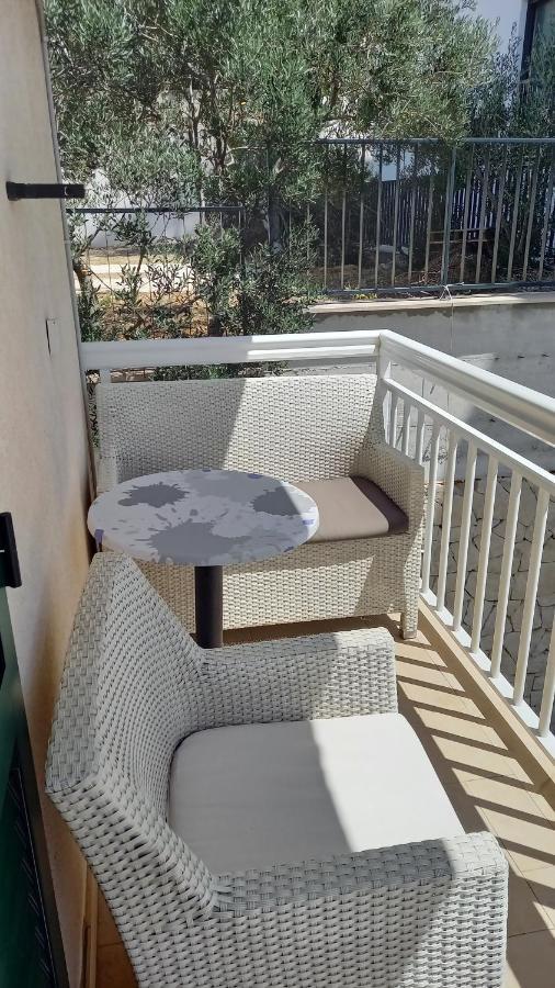 Apartmani Cosic Duce Luaran gambar